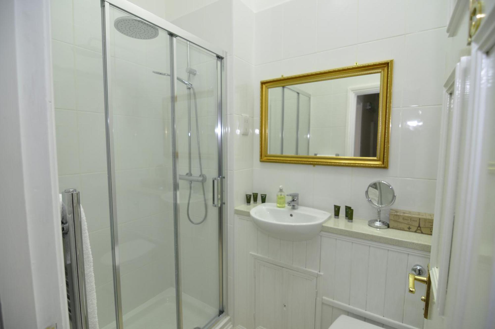 The Abbey Hotel & Apartments Bury St. Edmunds Δωμάτιο φωτογραφία